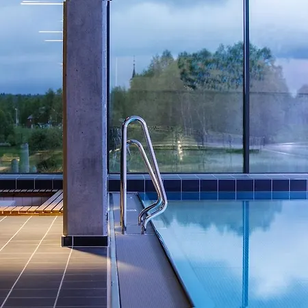 - Bad & Velvaere Hotel