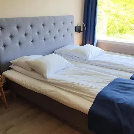 - Bad & Velvaere Hotel