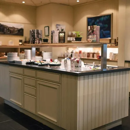 - Bad&velvære Hotel 4*