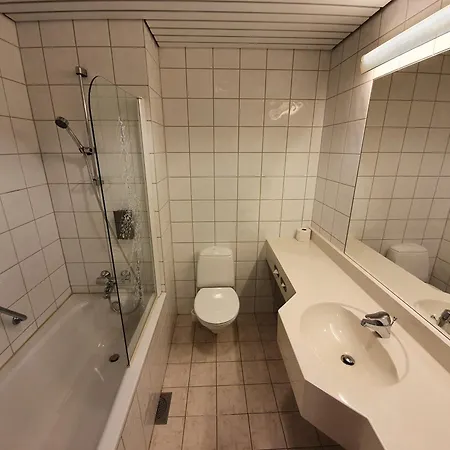 - Bad&velvære Hotel