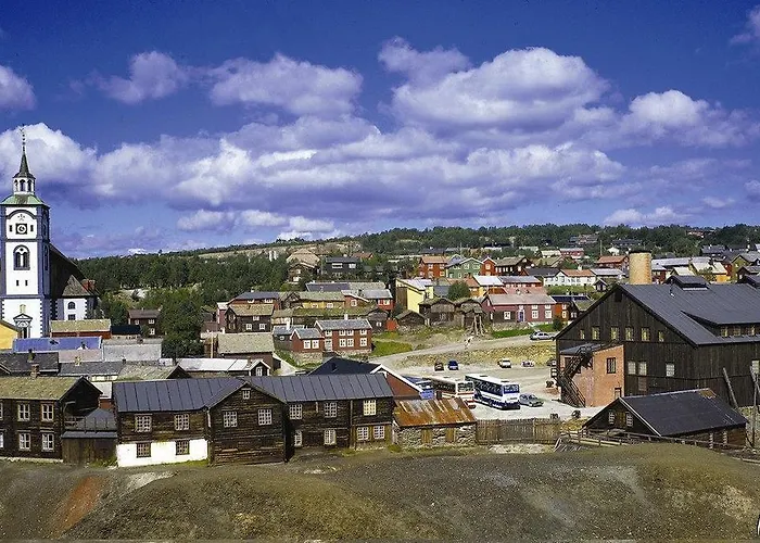 - Bad&velvære Hotell