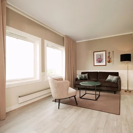 - Bad & Velvaere ホテル レーロース